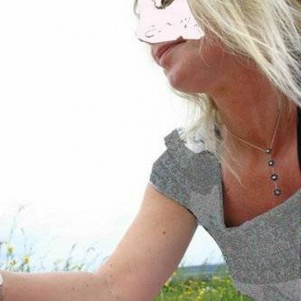 Rencontre femme sourde Sauto